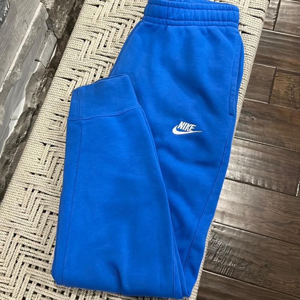 Men’s NIKE Club Fleece Jogger